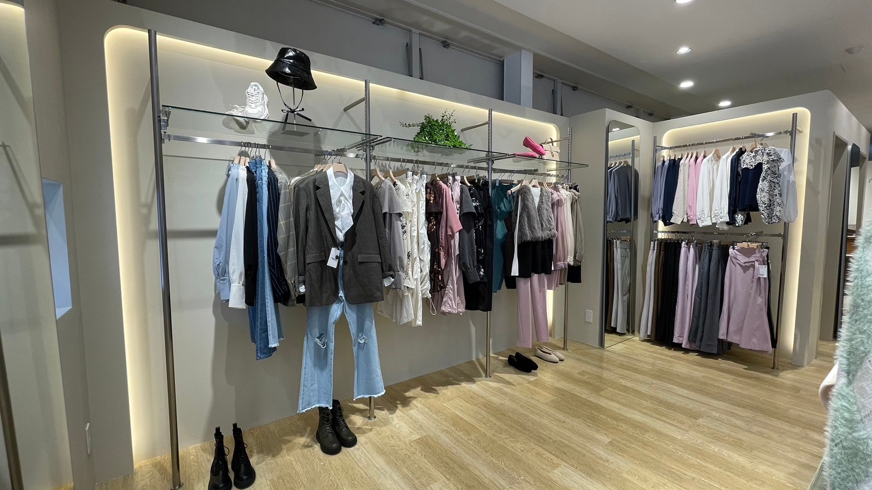 商業施設・百貨店内装工事 BOSCO ボスコ | ViS | 実績